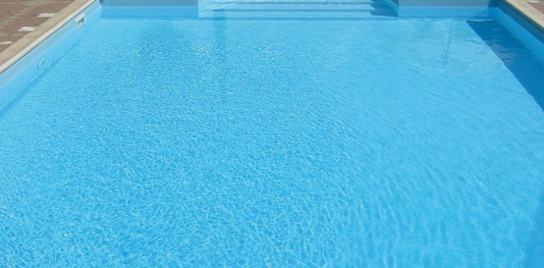 Analisi chimiche acqua piscina